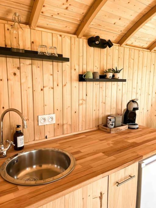 Roulotte „Douceur“ Villa Condom Buitenkant foto
