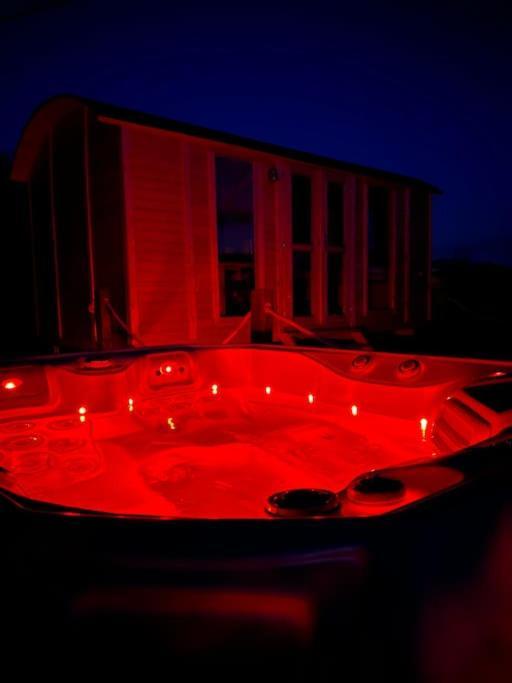 Roulotte „Douceur“ Villa Condom Buitenkant foto